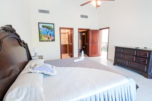 Villa for Sale in Cocotal Golf & Country Club Punta Cana Iana Rogova