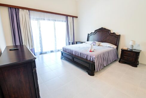 Villa for Sale in Cocotal Golf & Country Club Punta Cana Iana Rogova