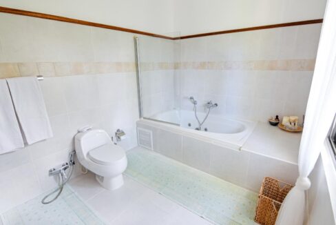 Villa for Sale in Cocotal Golf & Country Club Punta Cana Iana Rogova