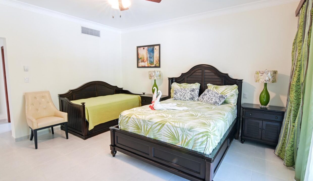 Villa for Sale in Cocotal Golf & Country Club Punta Cana Iana Rogova