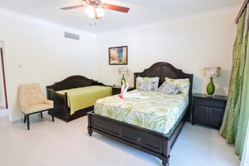 Villa for Sale in Cocotal Golf & Country Club Punta Cana Iana Rogova