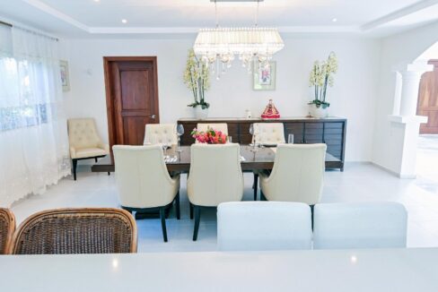 Villa for Sale in Cocotal Golf & Country Club Punta Cana Iana Rogova
