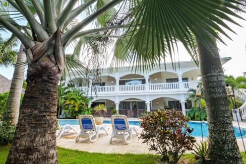 Villa for Sale in Cocotal Golf & Country Club Punta Cana Iana Rogova