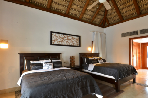Spectacular Villa for Sale in Cap Cana – Punta Cayuco