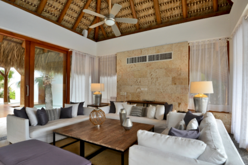 Spectacular Villa for Sale in Cap Cana – Punta Cayuco