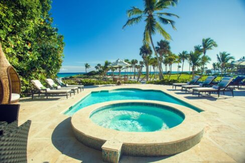 Real_estate_cap_cana_caleton