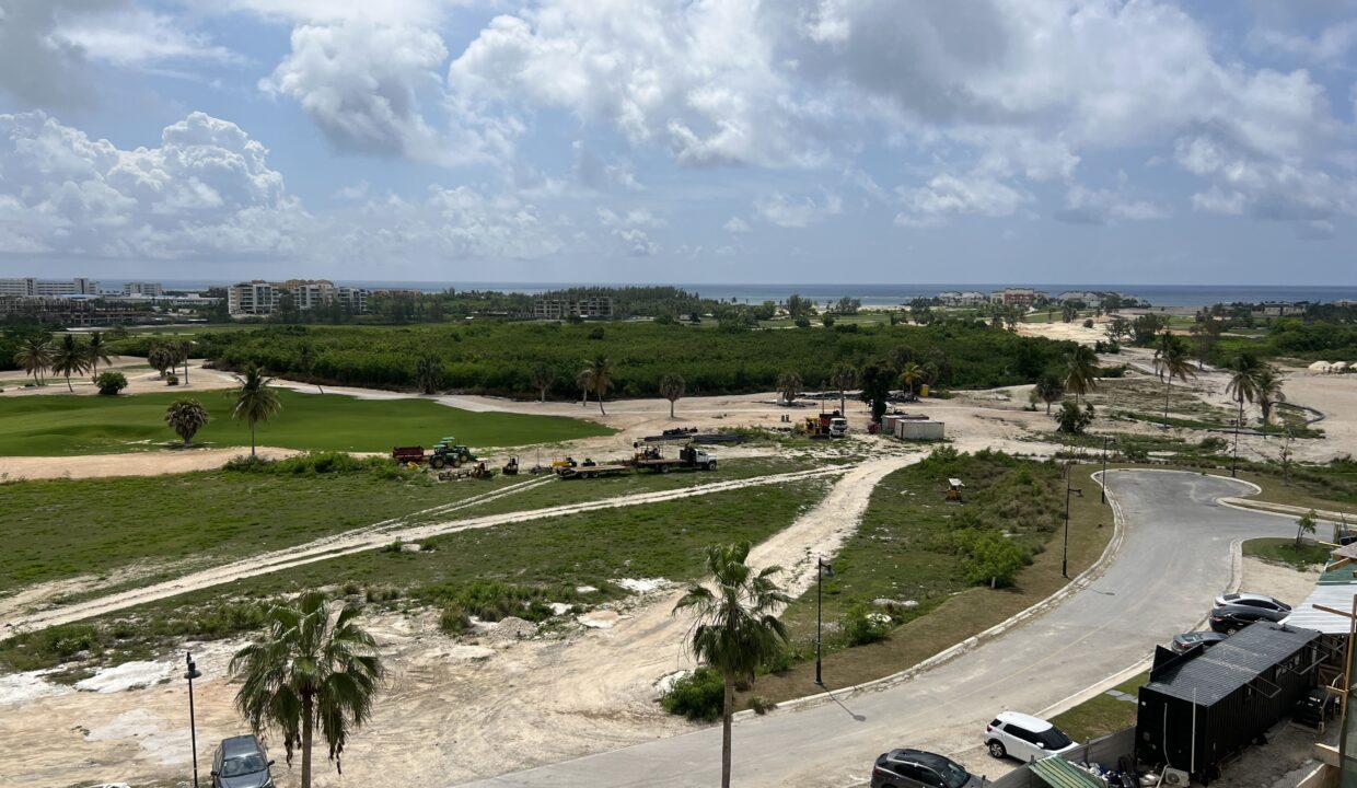 Luxury  Apartment with Ocean and Golf Course Views in Cap Cana's Las Iguanas Residential Complex