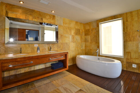 Cap Cana: Luxury Apartment with Stunning Ocean Views Ocean Front