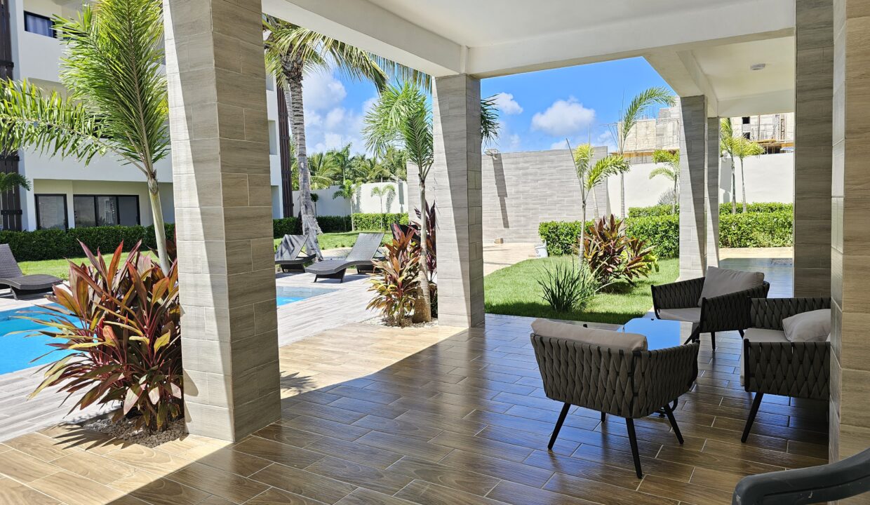 El_Cortecito_Galeria_Condos_3