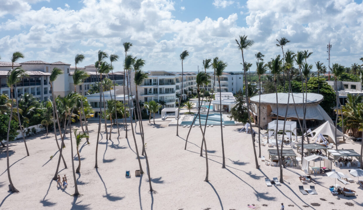Punta Cana Beachfront Condo, Playa Coral Lopesan