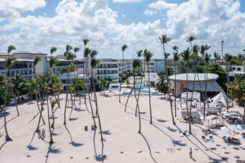 Punta Cana Beachfront Condo, Playa Coral Lopesan
