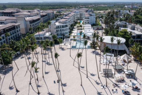 Punta Cana Beachfront Condo, Playa Coral Lopesan