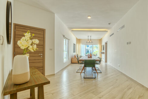 Punta Cana Beachfront Condo, Playa Coral Lopesan