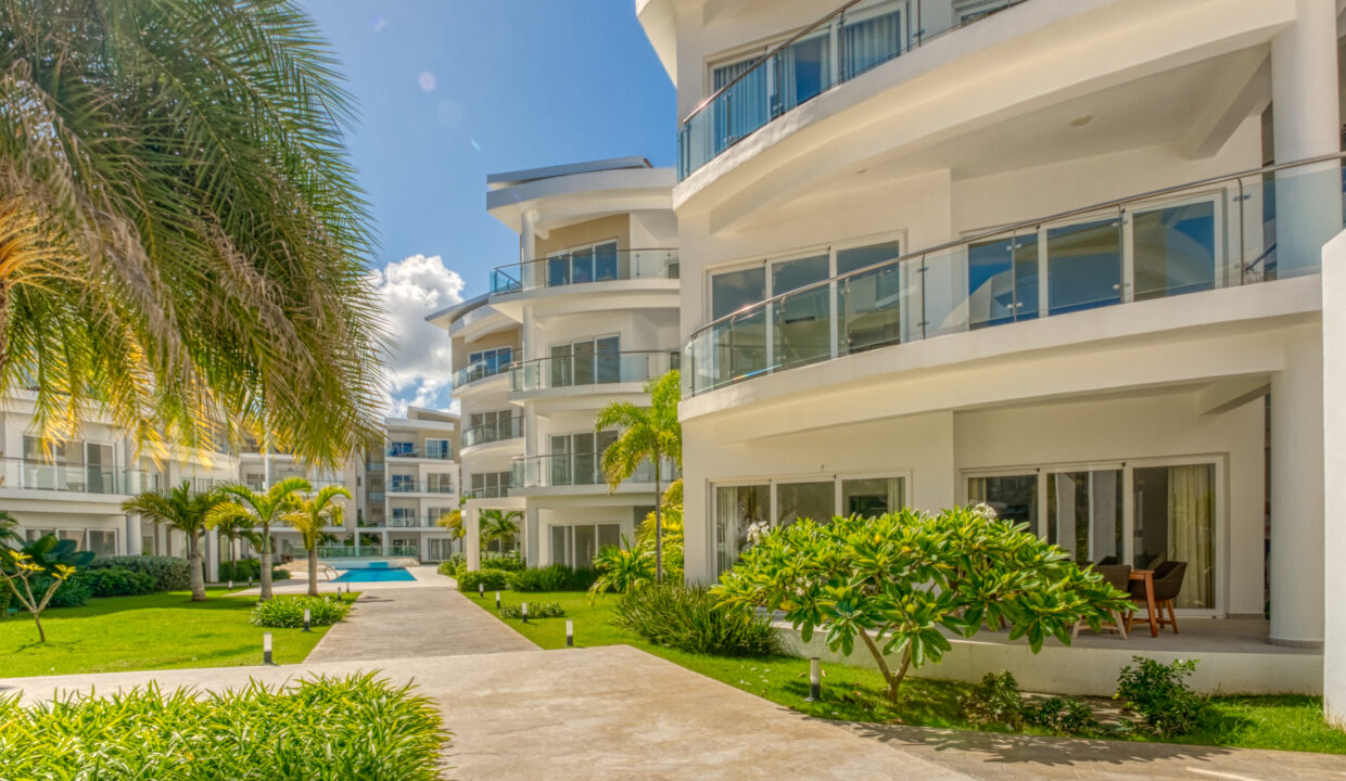 Punta Cana Beachfront Condo, Playa Coral Lopesan