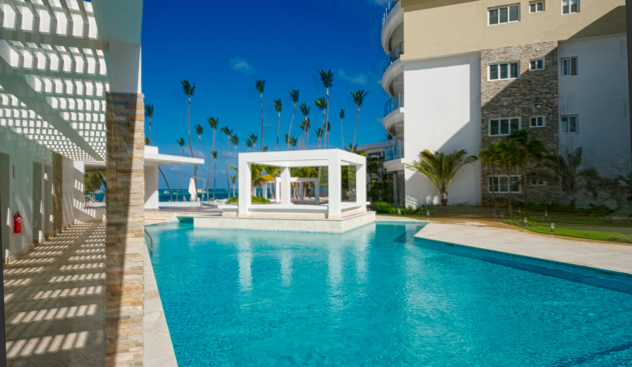 Punta Cana Beachfront Condo, Playa Coral Lopesan