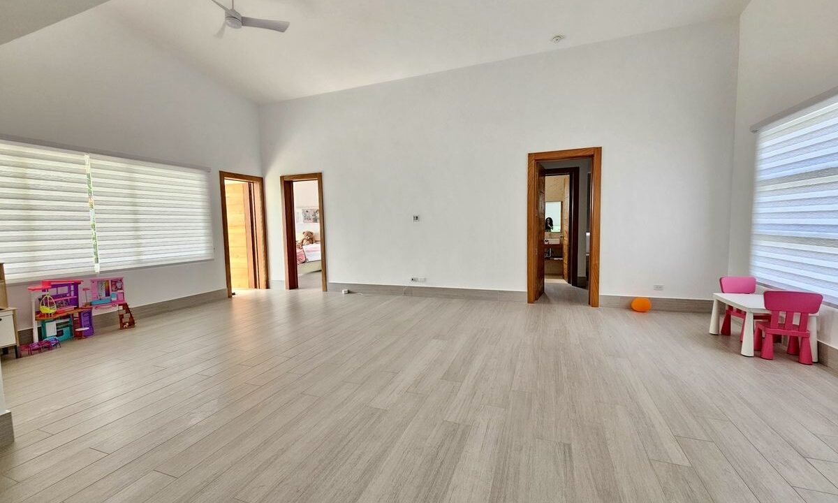 Jasmines 16. Stunning Two-Story Family Home in Prestigious Puntacana Village