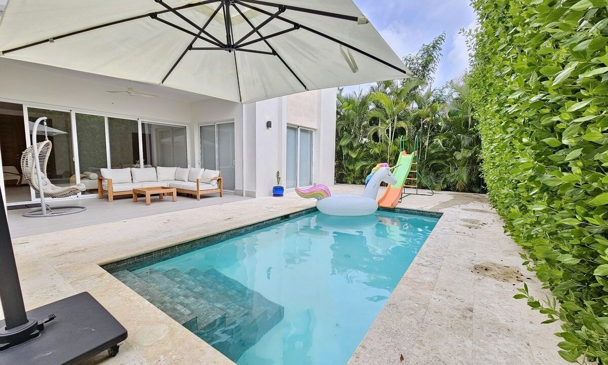 Jasmines 16. Stunning Two-Story Family Home in Prestigious Puntacana Village