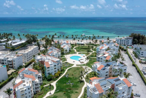 Turquesa-Ocean-beach-Club-Los-Corales-Playa-Bavaro (1)