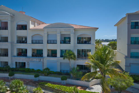 Aquamarina_Cap_Cana_Marina_Condos (1)