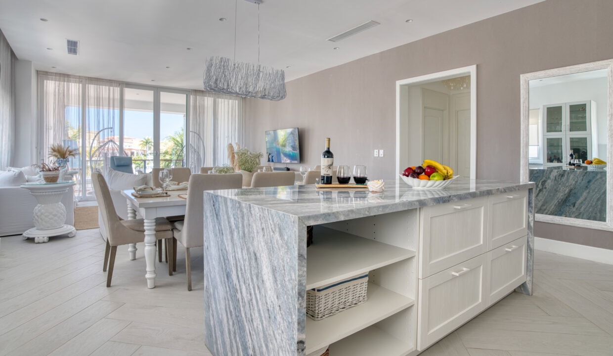 Aquamarina_Cap_Cana_Marina_Condos (15)