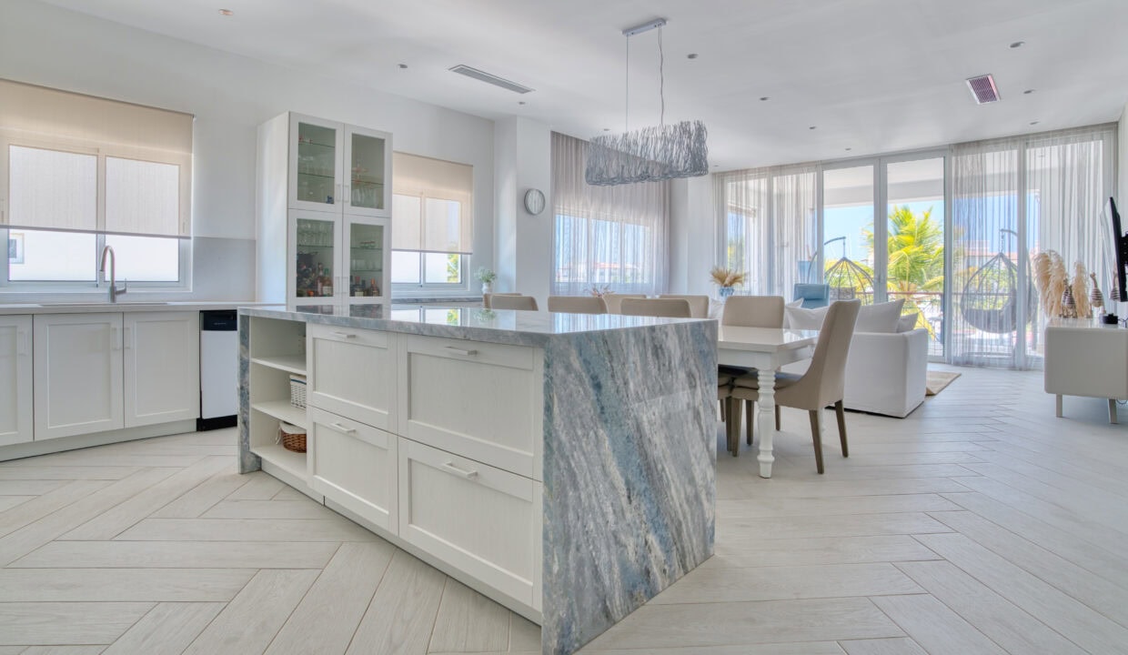 Aquamarina_Cap_Cana_Marina_Condos (22)