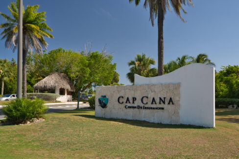 Aquamarina_Cap_Cana_Marina_Condos (3)