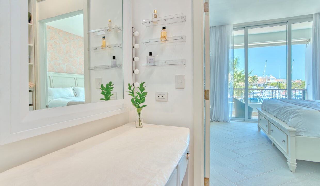 Aquamarina_Cap_Cana_Marina_Condos (34)