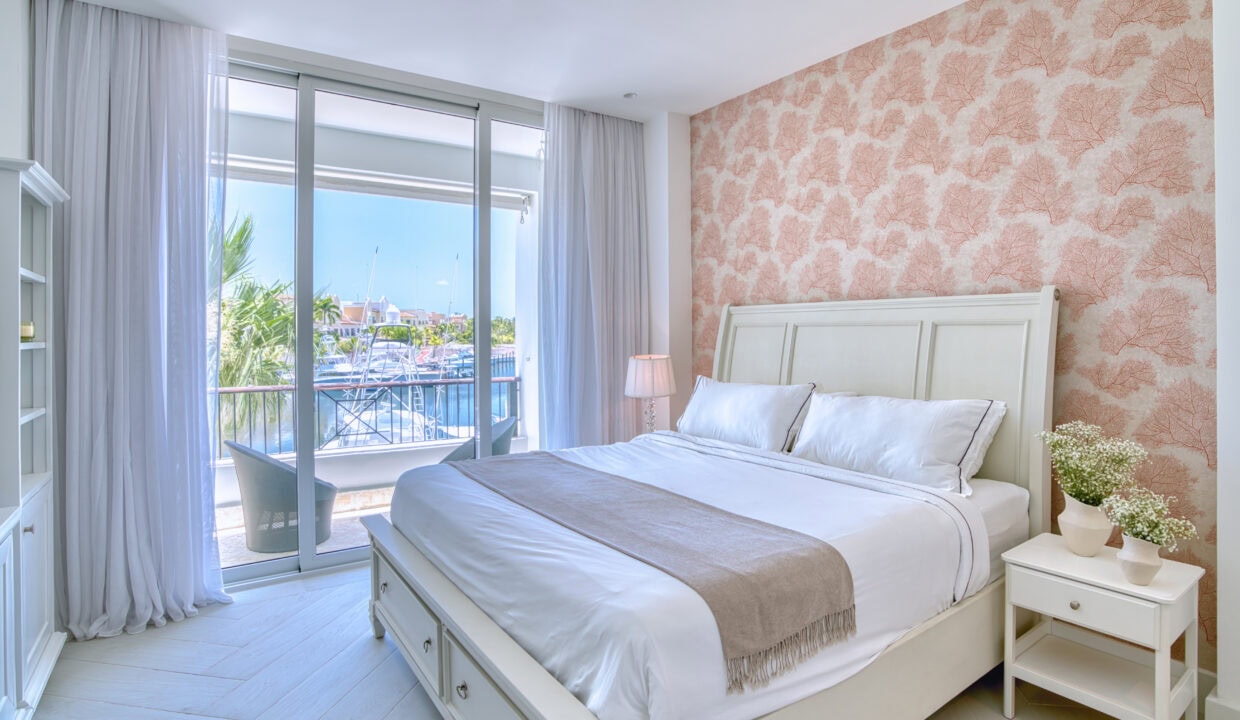 Aquamarina_Cap_Cana_Marina_Condos (39)