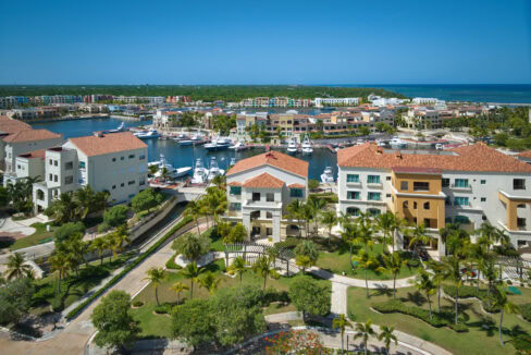 Aquamarina_Cap_Cana_Marina_Condos (7)