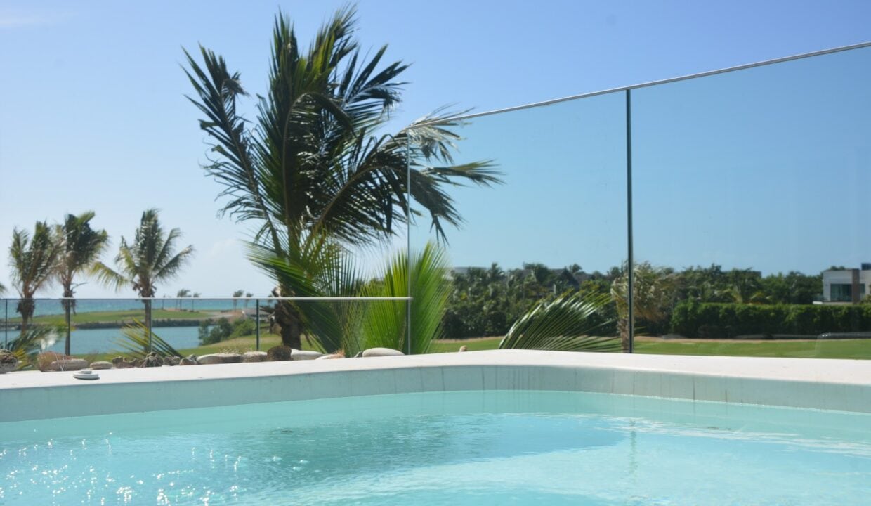 SOTOGRANDE_CAP_CANA_JUANILLO_BEACH_FRONT_PROPERTY (6)