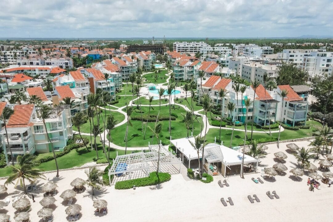 Turquesa_Ocean_Club_Los_Corales_Punta_Cana_Beach (8)