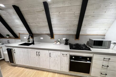 Villa surrounded by nature (2)