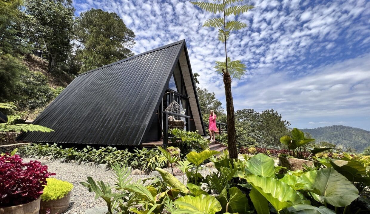 Villa surrounded by nature (51)
